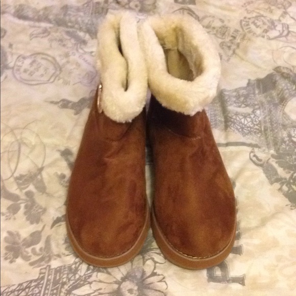 Skechers boots - Picture 3 of 3